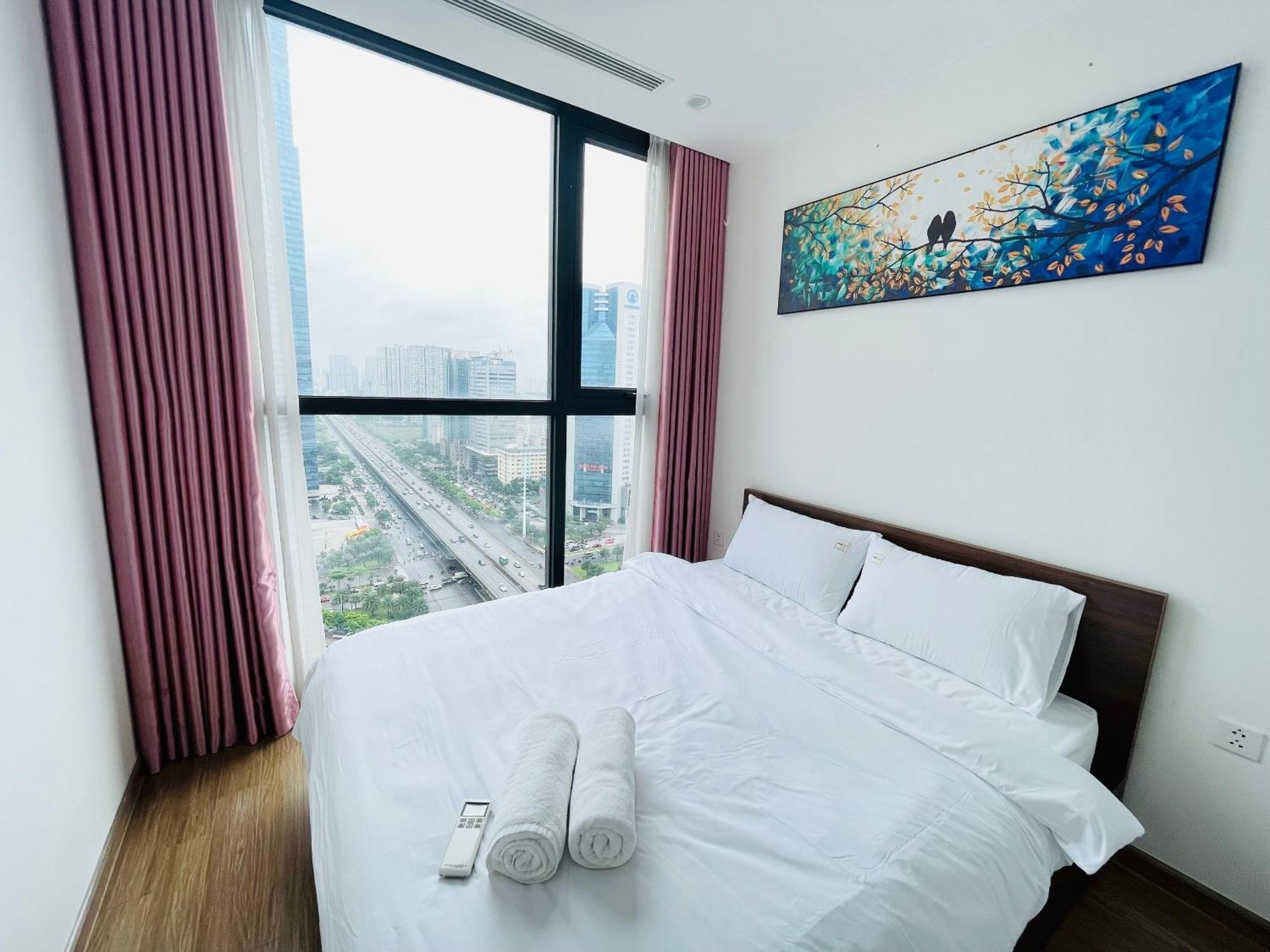 Nanahousing-Vinhomes Skylake-Luxury Apartment Near Keangnam Hanoi Exterior photo
